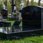 Gdzie zanurzyć się w unikalnej aury PRL i zwiedzić miejsca z historią